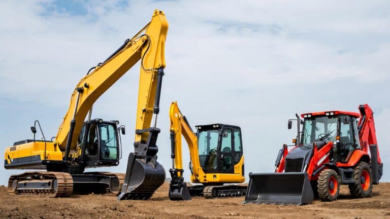 Какие бывают экскаваторы и чем они отличаются друг от друга